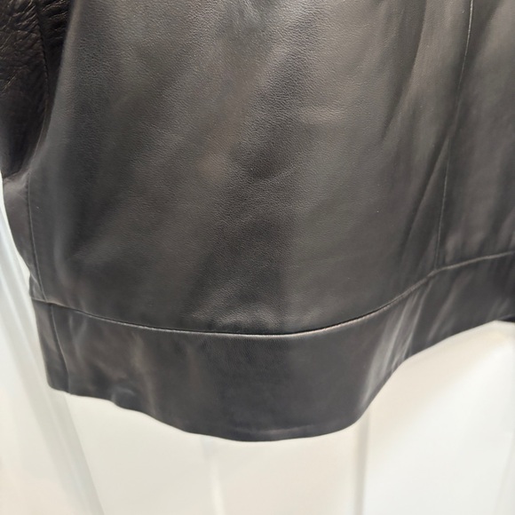 Banana Republic Black Leather Bomber Jacket - Picture 9 of 10